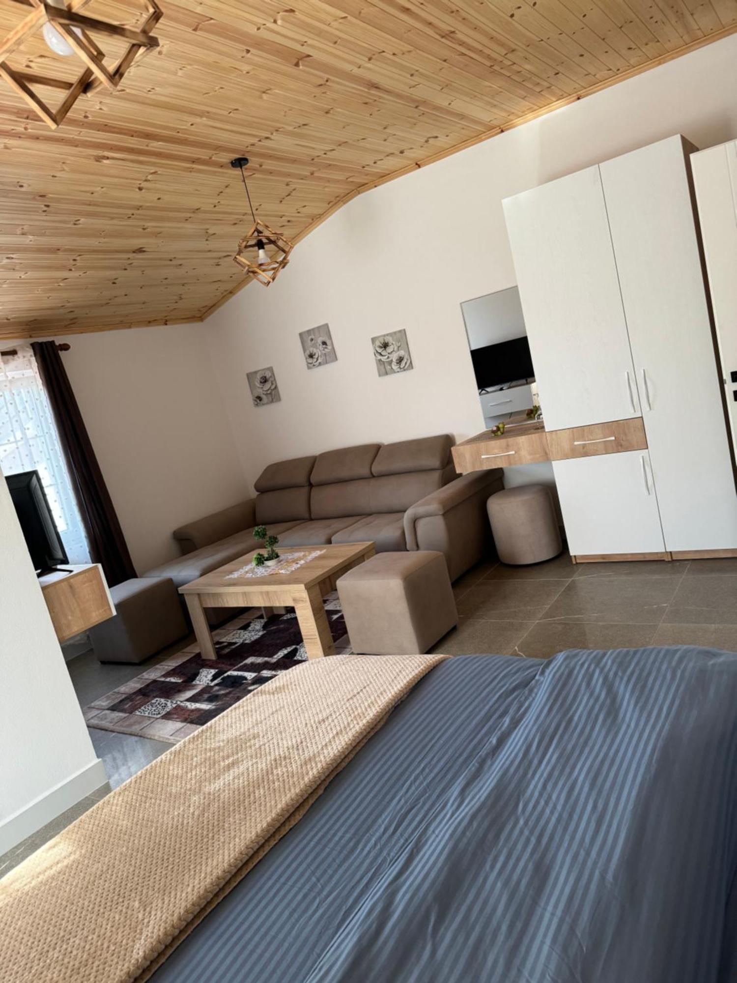 Qyteza Guest House & Camping Shkodra Exterior foto
